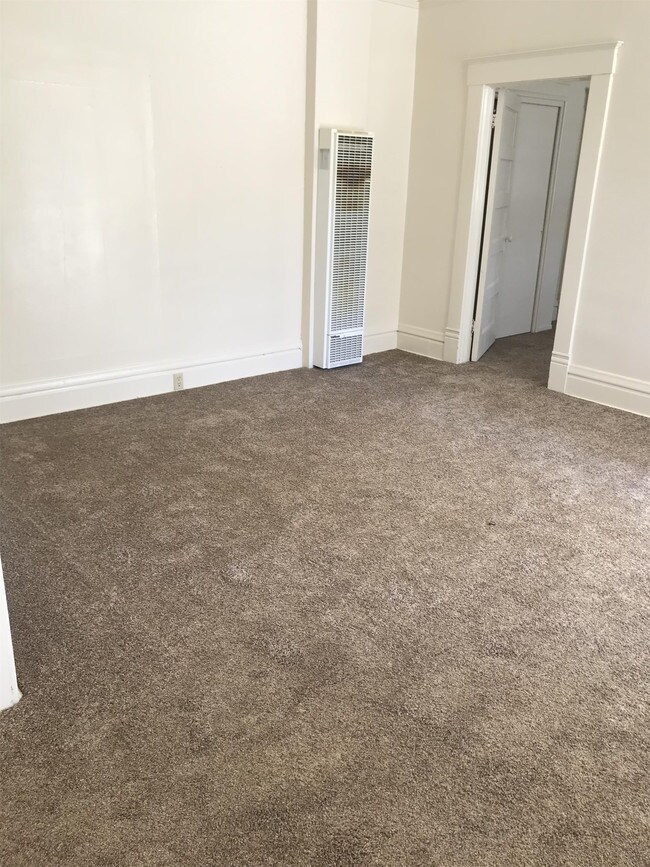 Foto del edificio - 1200 N Irwin St