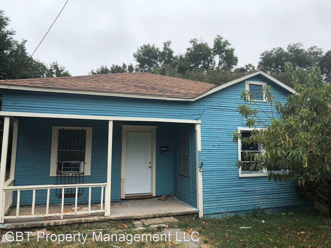 Primary Photo - 3 br, 2 bath House - 4322 Crozier