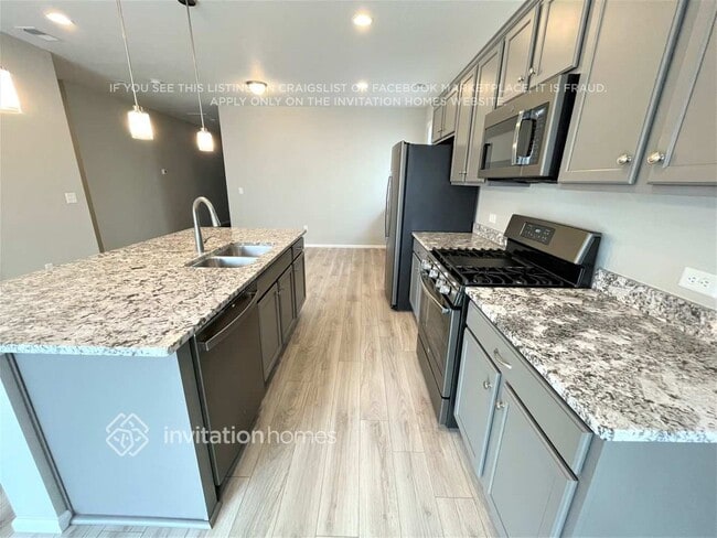 Building Photo - 46 S Edge Cliff St