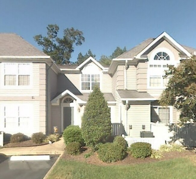 612 Rue St La Rogue, Chesapeake, VA 23320 Condo for Rent in