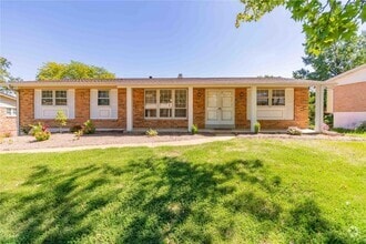 Building Photo - 9724 Brookmere Dr