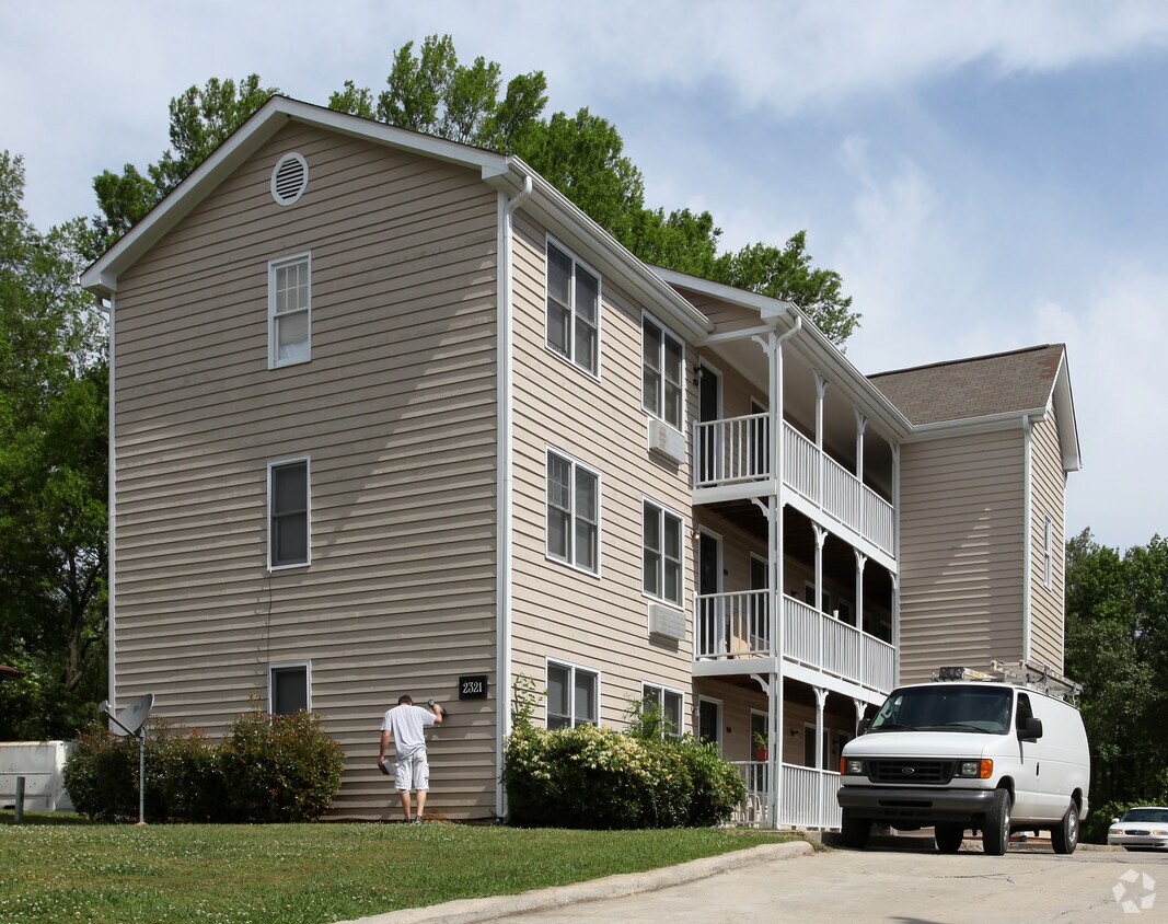 Foto principal - 2321 Taylor St