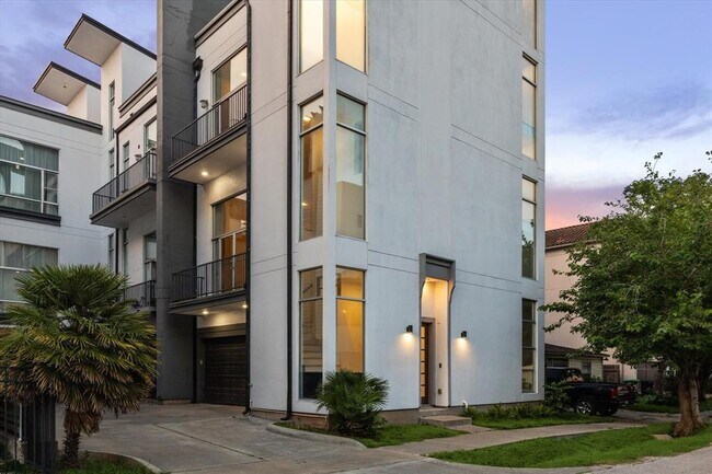 Foto del edificio - 4218 Gibson St