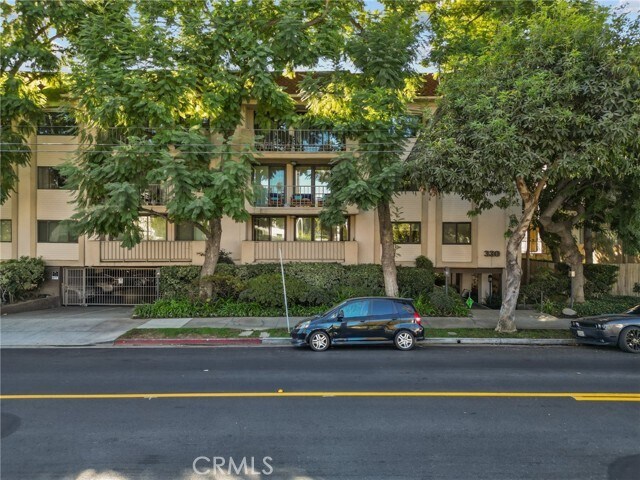 Foto del edificio - 330 W California Blvd