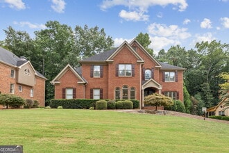 Building Photo - 5170 Deerlake Dr