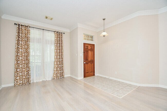 Foto del edificio - 7835 Stone Oak Ct
