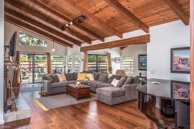 3 br, 3 bath House - 3754 Pebble Beach Escape photo'