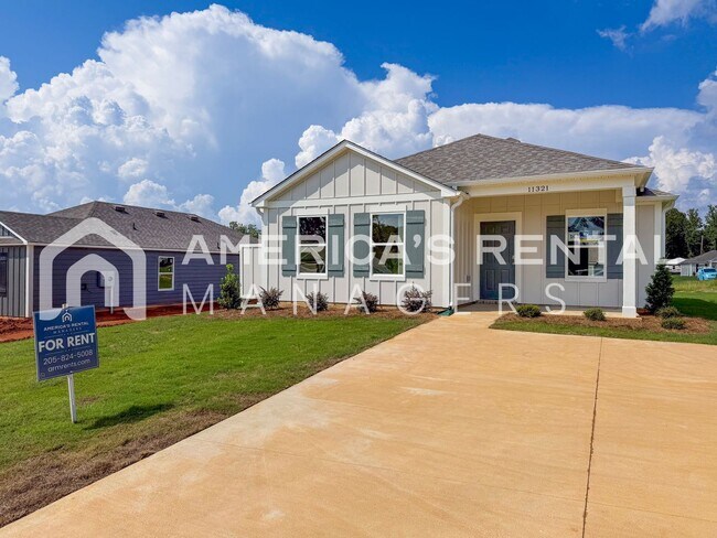 Foto del edificio - DEPOSIT PENDING!!! Available NOW!