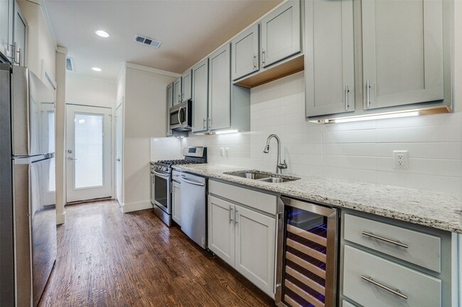 Foto del edificio - 4316 Hartford St