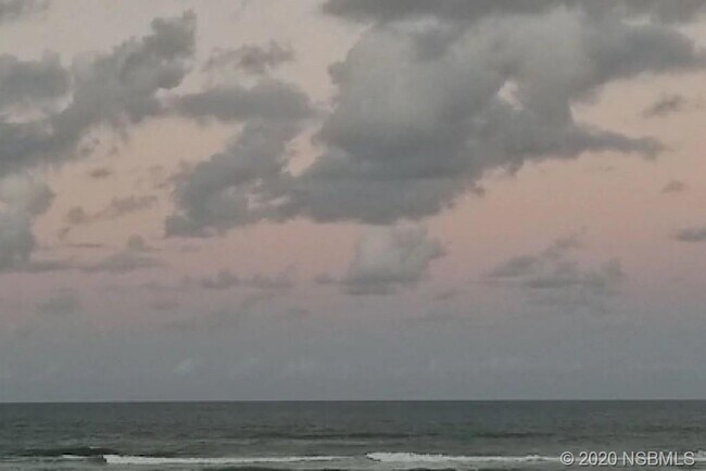 Foto del edificio - 1206 Hill St