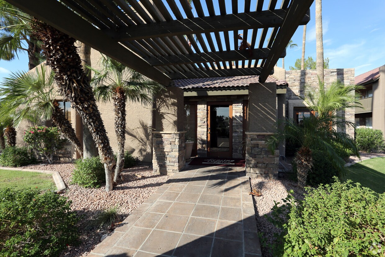 Willow Creek Apartments Tempe