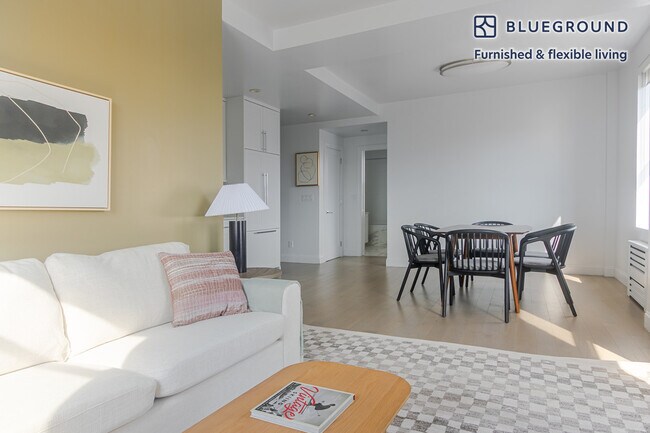 Foto del edificio - 915 West End Ave