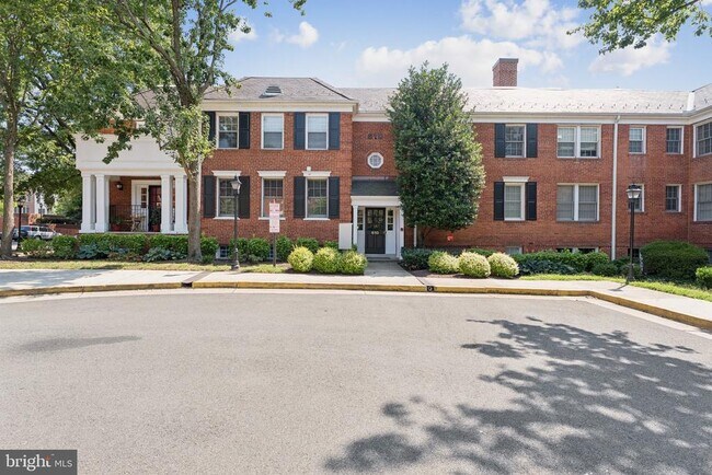 Foto del edificio - 610 Bashford Ln