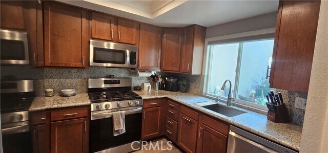 Foto del edificio - 8566 Trinity Cir