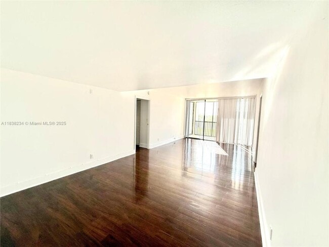 Photo - 2 bedroom in Aventura FL 33180 Apartment