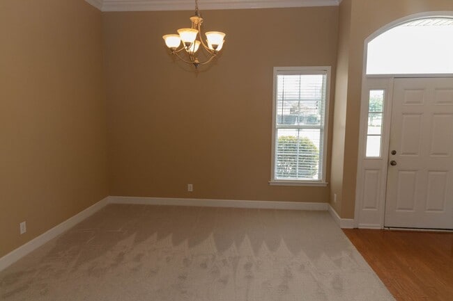 Building Photo - 9541 Lochworth Ct