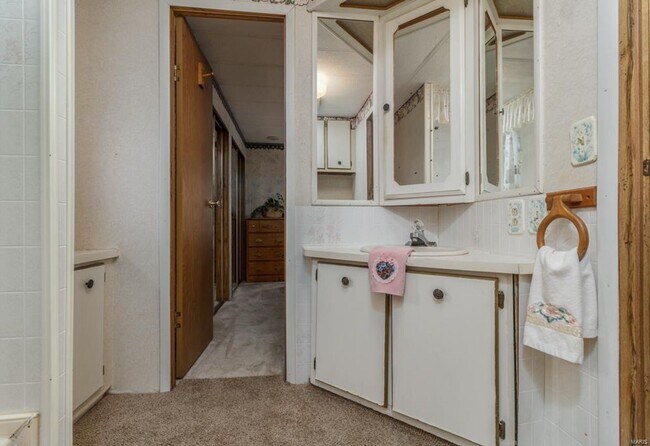 Foto del edificio - 2 bedroom 1 bathroom mobile home for rent