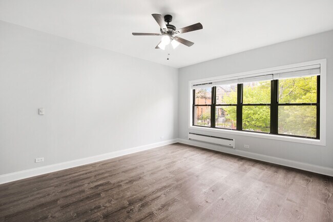 Building Photo - 4555 Malden St