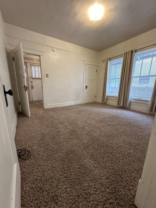 Building Photo - 2 bedroom in Billings MT 59101