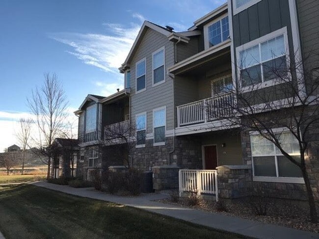 Photo - Beautiful 2 Bedroom, 2.5 Bath Townhome near E470 with 2 Car Garage and Gas Fireplace1