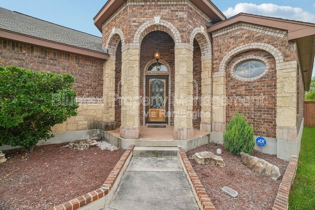 Building Photo - 11326 Begonia rock
