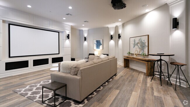 Salón social - Uptown Village Apartments