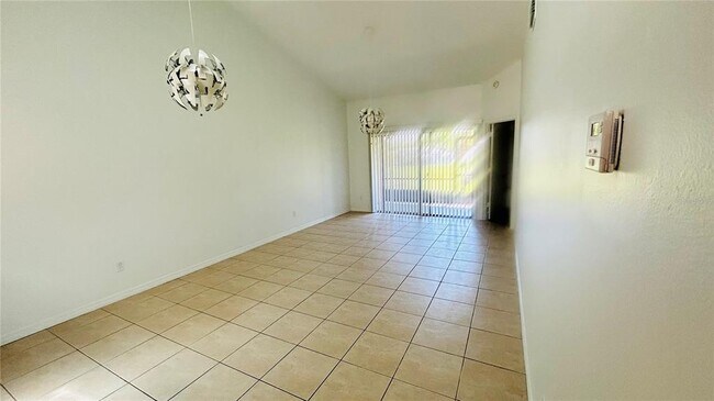 Foto del edificio - 12121 Augusta Woods Cir
