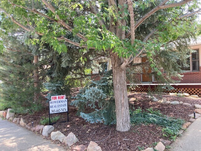 Foto del edificio - Wonderful 4 Bedrooms, 3 FULL BATHS Home in...