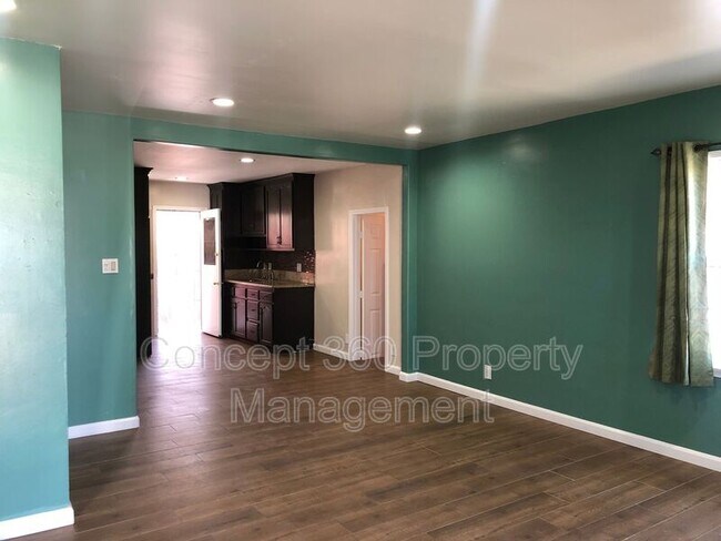Foto del edificio - 14619 Dartmoor Ave