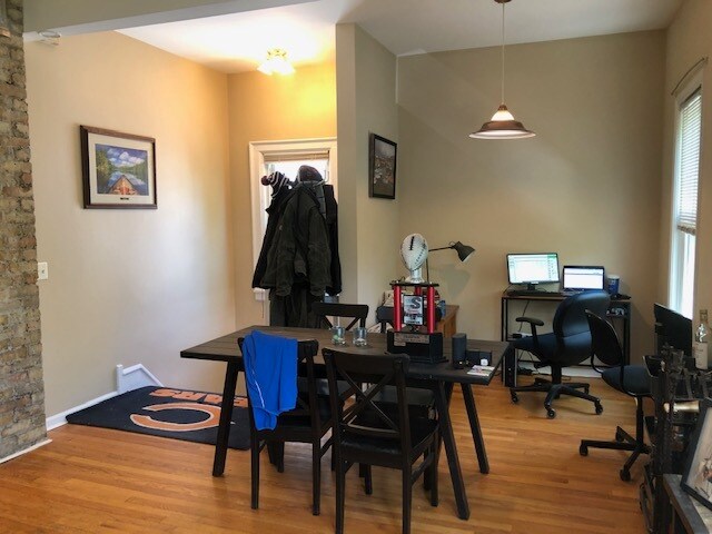 Foto del edificio - 3630 N Wayne Ave