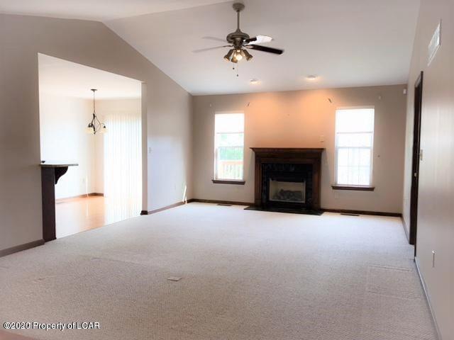 Building Photo - 261 Refuge Dr E