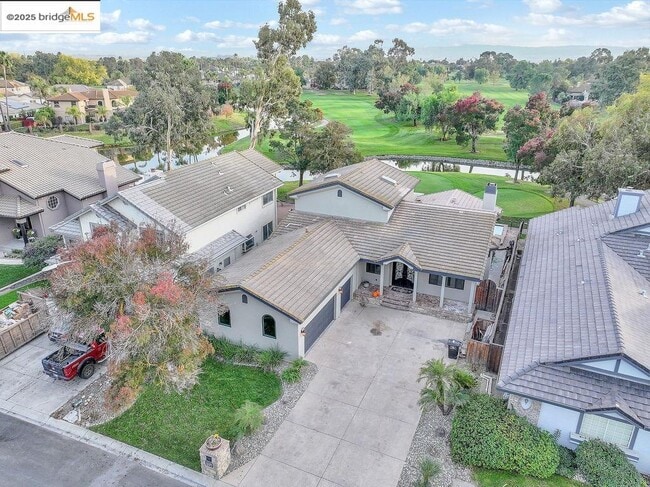 Foto del edificio - 5580 Edgeview Dr