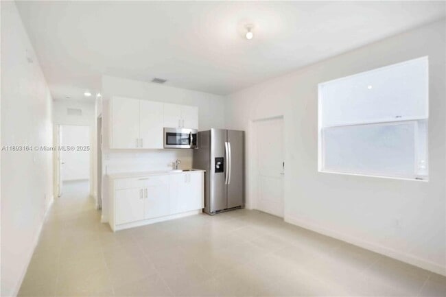 Photo - 16261 SW 148th Ave Apartment