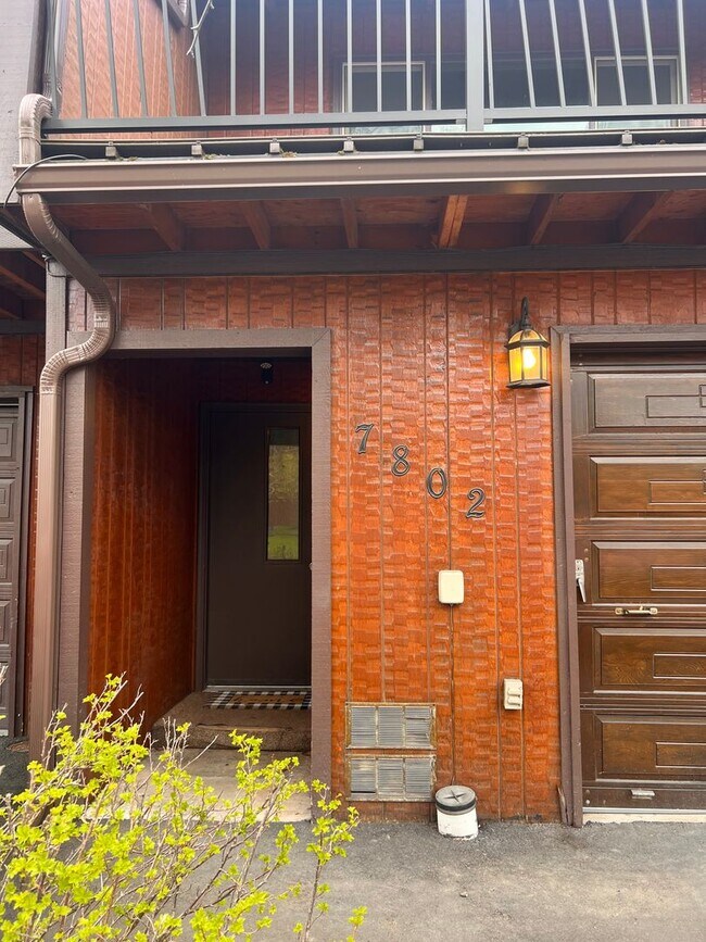 Photo - Spacious 3 bed/2 bath House