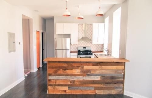 Foto principal - 1800 S Carpenter St