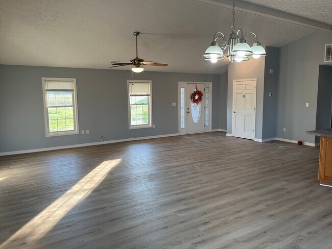 Foto del edificio - 13311 Bennettsville Rd