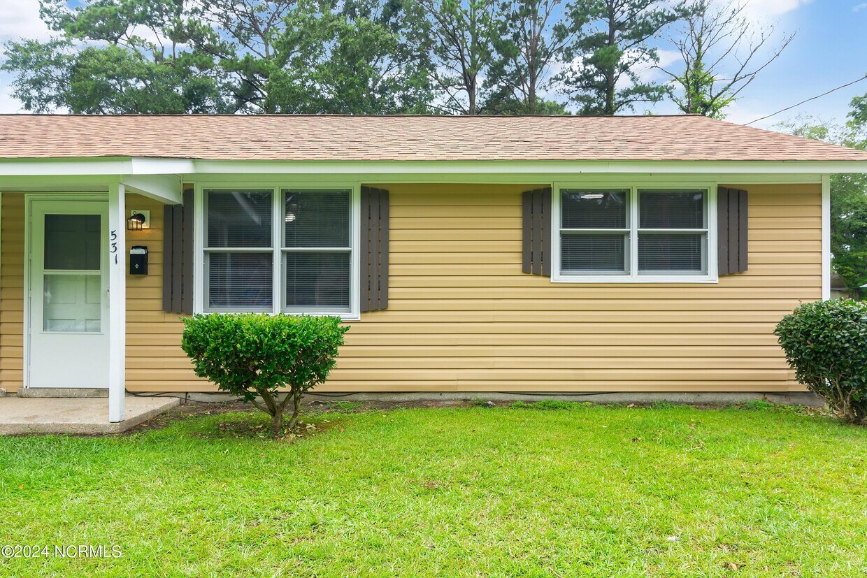 Foto principal - 531 Williams St
