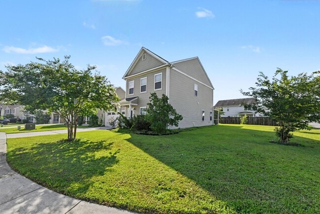 Foto del edificio - 121 Rockingham Way