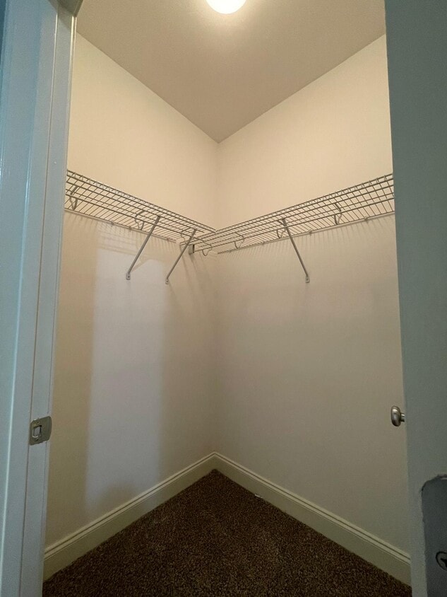 Foto del edificio - 1964 Sterling Oaks Cir NE