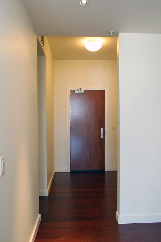 Foto del edificio - 1025 NW Couch St