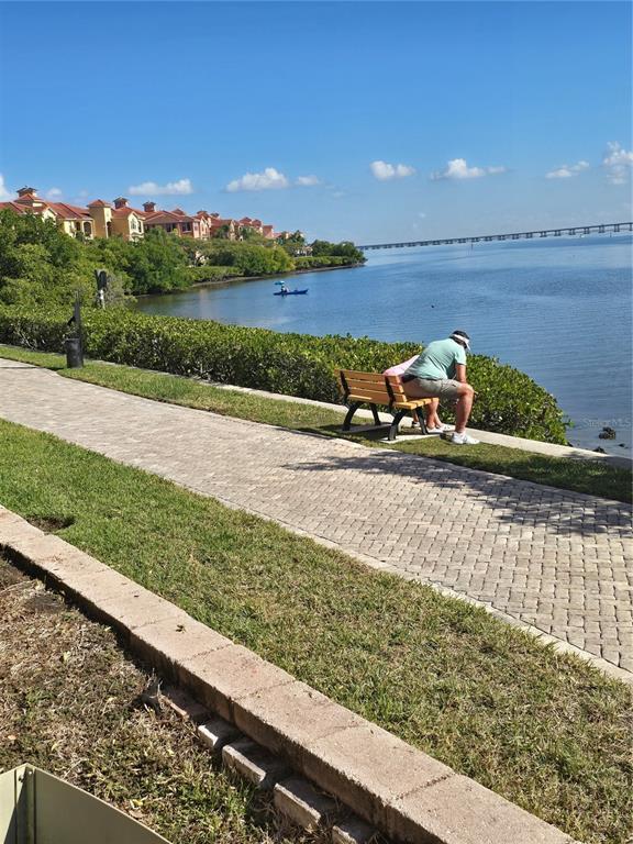 Foto del edificio - 2732 Via Murano