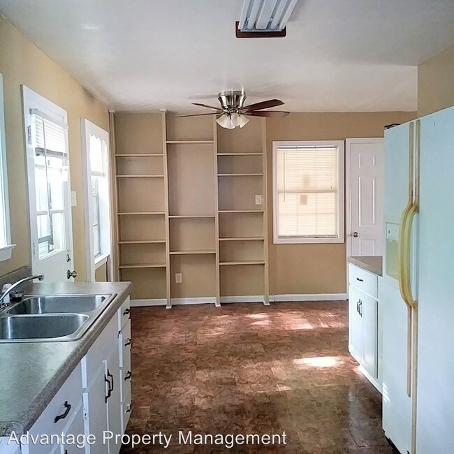 Building Photo - 3 br, 2 bath House - 5546 Millbranch Rd.