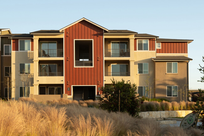 Building Photo - Bradley Garden Apartments