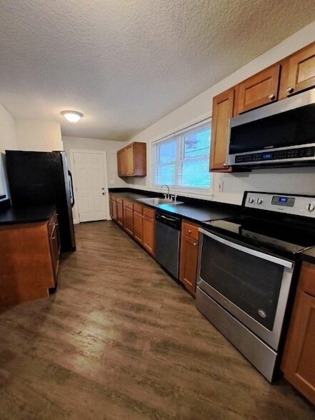 Building Photo - 664 Mitscher Dr