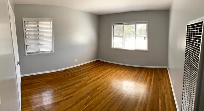 Bedroom - 4068 9th Ave