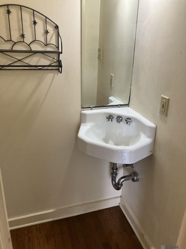 Building Photo - 2617 Rittiner Dr