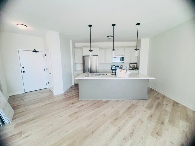 Building Photo - 9610 N Centennial Dr