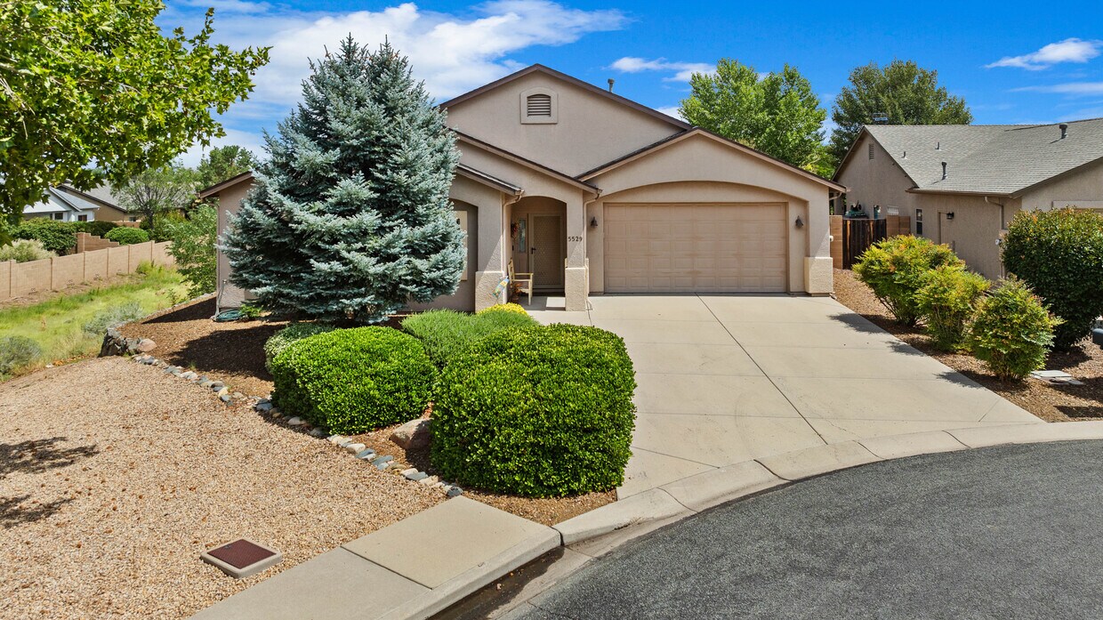 Foto principal - 5529 N Bremont Ct