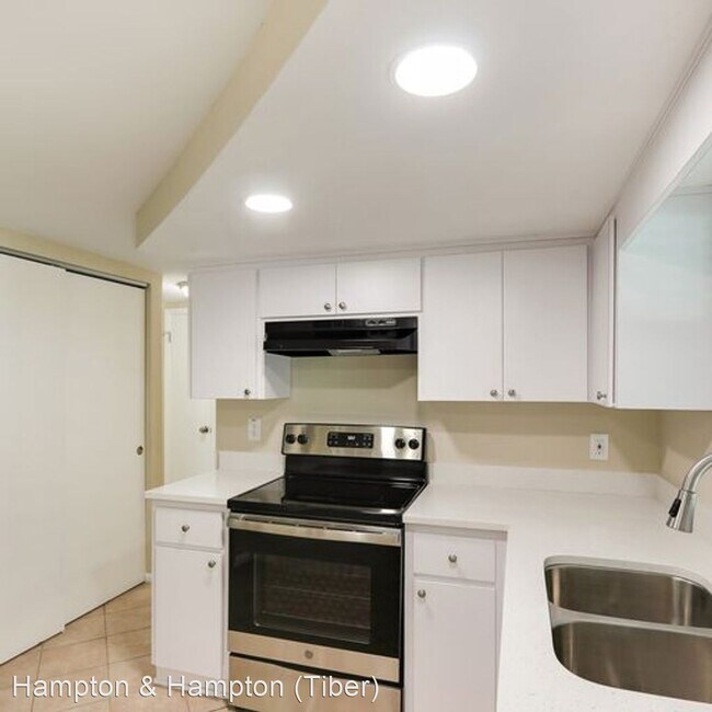 Foto del edificio - 3 br, 2 bath House - 9236 RAINBOW LANE