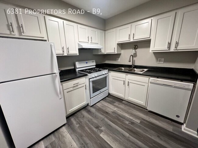Building Photo - 3 Bedroom 2 Bath Apartment in Worthington